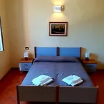 Casa Del Pellegrino * Ceranesi